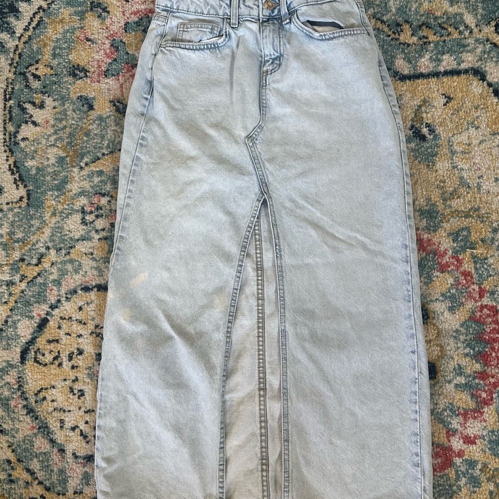 Cotton on Women's Light Blue Denim skirt